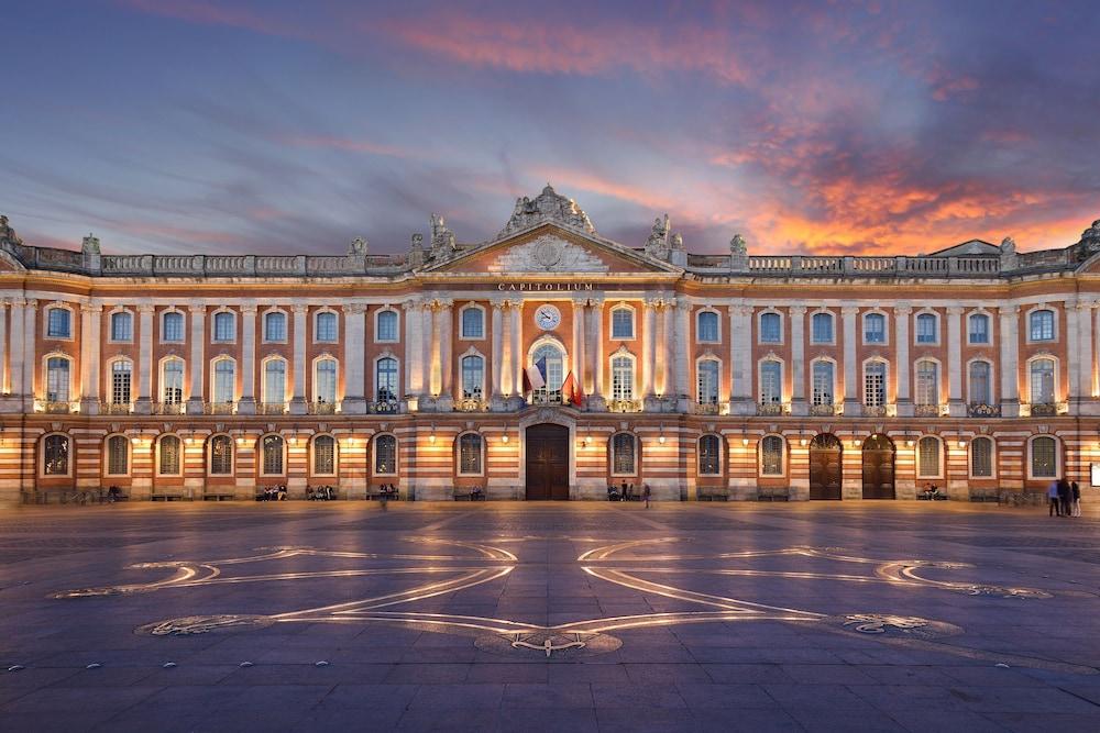 Cite De L'espace Hurel Toulouse
